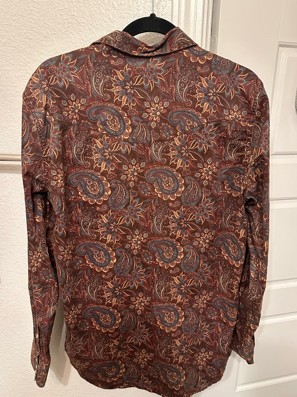 Tecovas Brown Paisley Western Pearl Snap. 90s Vintage vibe - Picture 3 of 4